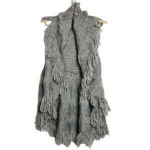 Sioni Sleeveless Crochet Fringe Boho Cardigan Gray S/M